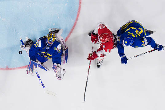 Sveriges målvakt Henrik Lundqvist och Alexander Edler