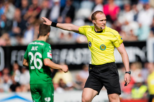 Domare Patrik Eriksson