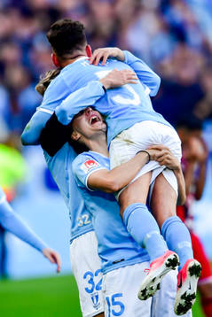 Malmö FFs Pawel Cibicki och Erdal Rakip  jublar