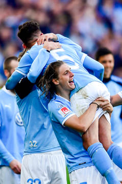 Malmö FFs Pawel Cibicki och Erdal Rakip  jublar