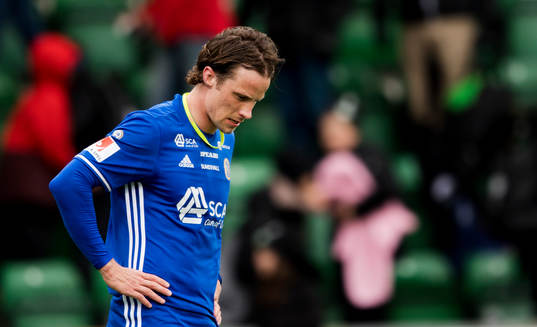 Sundsvalls Linus Hallenius deppar
