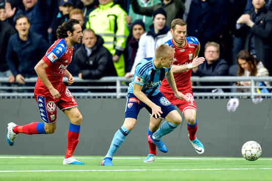 Djurgårdens Elliot Käck och IFK Göteborgs Diskerud och
