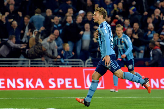 Djurgårdens Jesper Karlström jublar