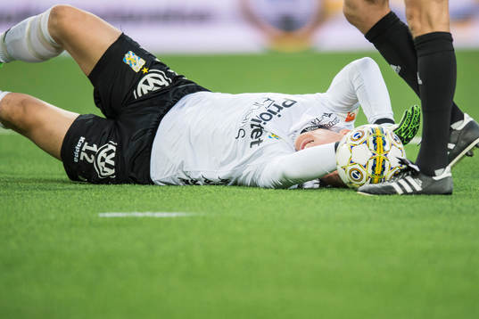 IFK Göteborgs målvakt Pontus Dahlberg har ont