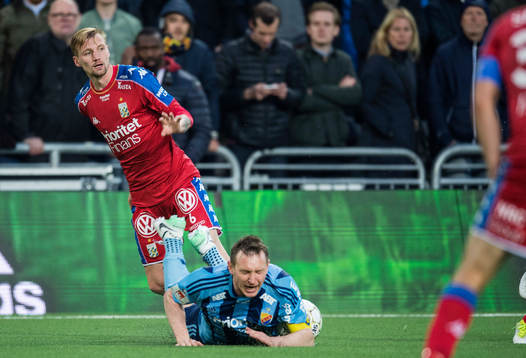IFK Göteborgs Sebastian Eriksson och Djurgårdens Kim