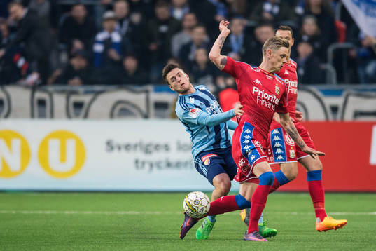 Djurgårdens Kerim Mrabti och IFK Göteborgs Sören Rieks