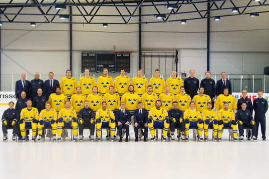 Bläddra bland fler bilder av Ishockey, ishockey-VM 2017, dag 11, träning Sverige