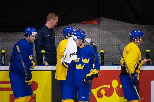 Dennis Everberg, Philip Holm och Nicklas Bäckström på