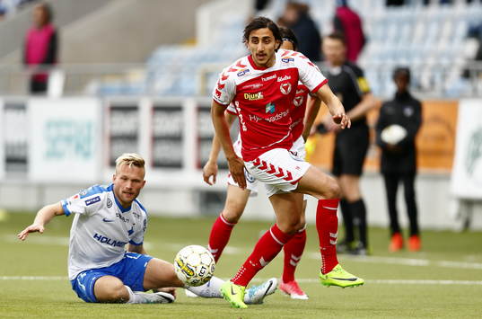 Norrköpings Nicklas Bärkroth och Kalmars Mahmoud Eid