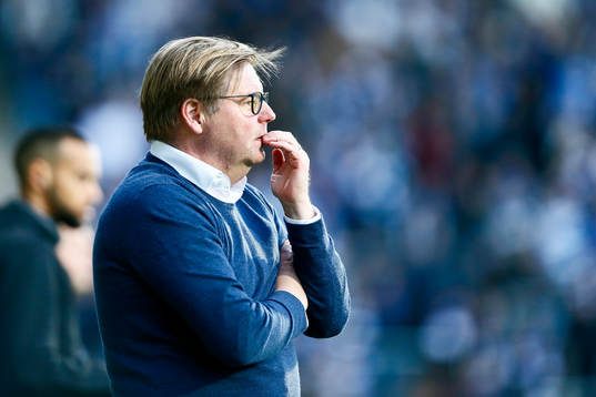 Kalmars tränare Peter Swärdh deppar