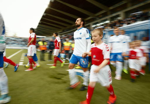 Norrköpings Christopher Telo tågar in