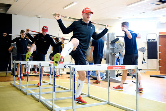 Bläddra bland fler bilder av Ishockey, SHL, Frölunda, Träning