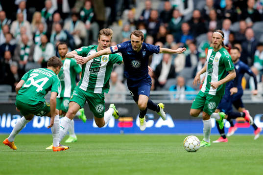 Hammarbys Marcus Degerlund och Malmö FFs Magnus Wolff