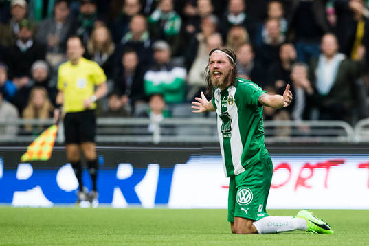 Hammarbys Björn Paulsen reagerar