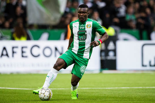 Hammarbys Joseph Aidoo med bollen