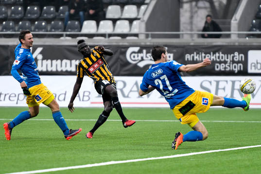 Häckens Alhassan Kamara gör 1-1