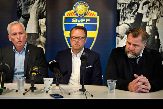 Håkan Sjöstrand, generalsekreterare SvFF Mikael Ahlerup,