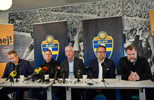 Mats Enquist, Svensk Elitfotboll SEF, Fredrik Gårdare,
