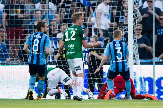 Jönköpings Jesper Svensson jublar
