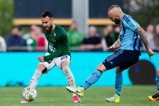 Jönköpings Dzenis Kozica mot Djurgårdens Magnus Eriksson