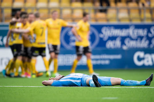 AFC Eskilstunas Zourab Tsiskaridze deppar