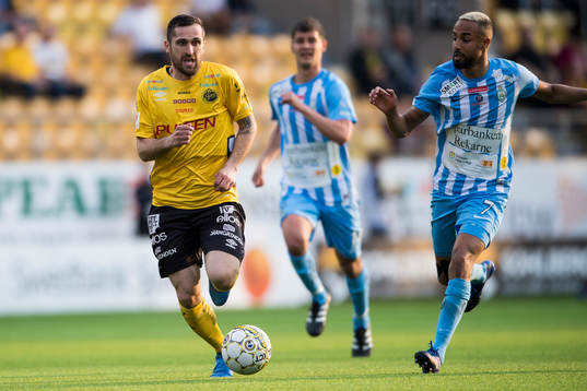 Elfsborgs Emir Bajrami och AFC Eskilstunas Ferid Ali