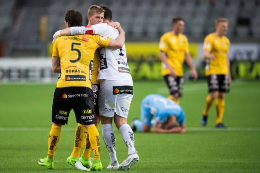 Elfsborgs spelare jublar