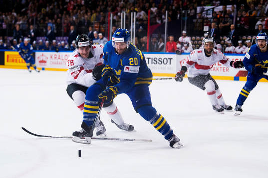 Schweiz Joel Genazzi och Sveriges Joel Lundqvist