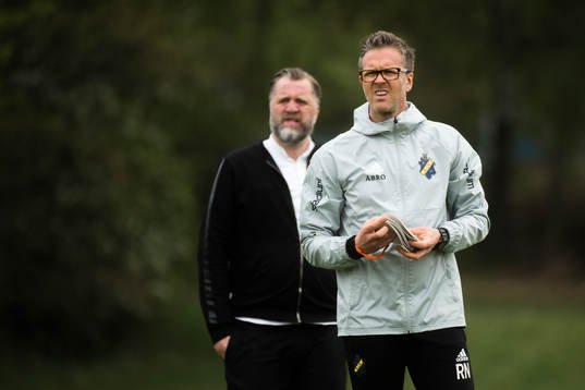 Björn Wesström, sportchef AIK, och tränare Rikard Norling