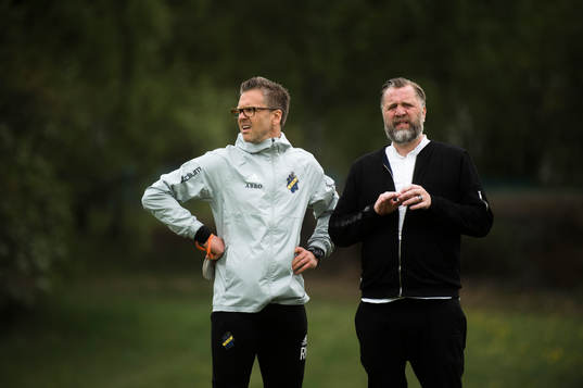 Björn Wesström, sportchef AIK, och tränare Rikard Norling