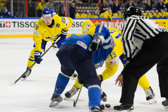 Sveriges William Nylander inväntar tekning från Sveriges