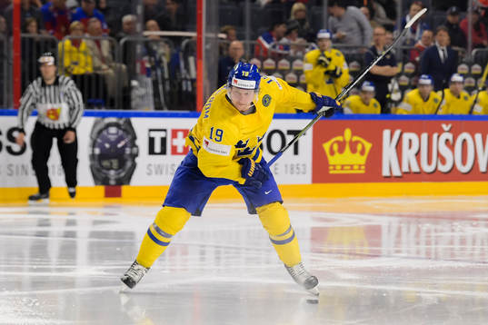 Sveriges Nicklas Bäckström i semifinalen mellan Sverige