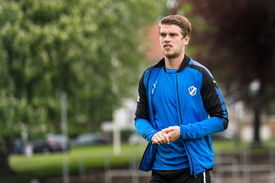 Halmstads Marcus Mathisen före fotbollsmatchen i