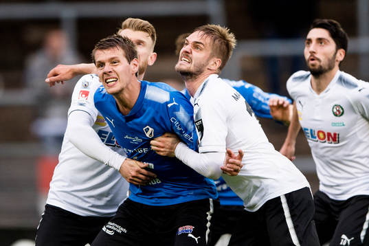 Bläddra bland fler bilder av Fotboll, Allsvenskan, Halmstad - Örebro