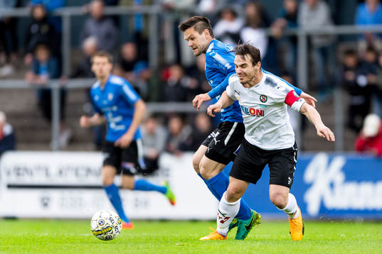 Halmstads Ivo Pekalski och Örebros Nordin Gerzic