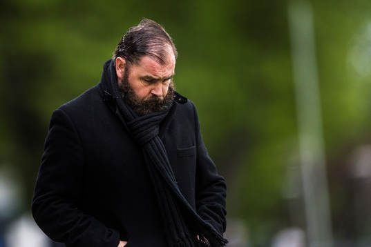 Örebros tränare Alexander Axén deppar