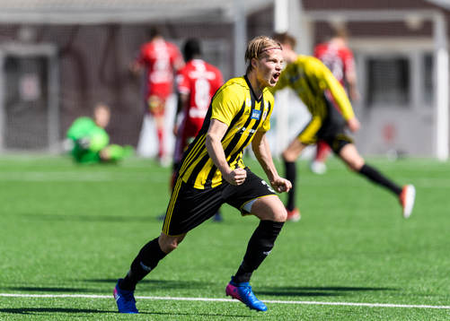 Hudiksvalls William Wallin jublar
