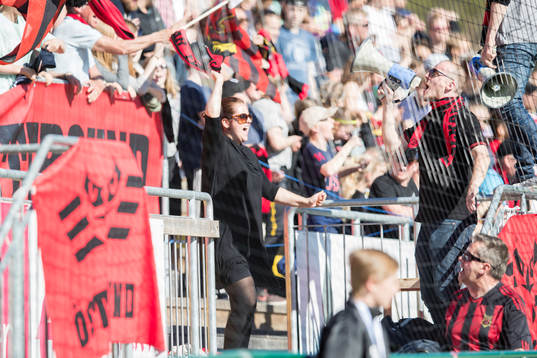 Östersunds klack Falkarna sjunger