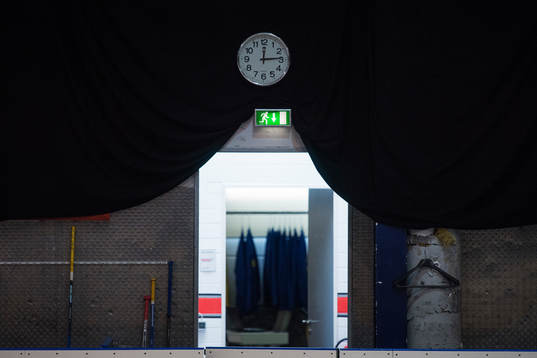 Ingången till Sveriges ishockeylandslags omklädningsrum