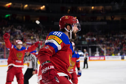 Rysslands Nikita Kucherov jublar