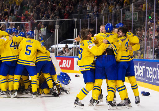 Sveriges spelare jublar