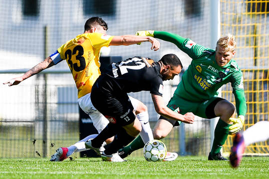 Dalkurds Richard Yarsuvat med målchans