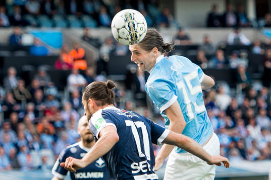 Malmö FFs Pawel Cibicki och Norrköpings Karl Holmberg