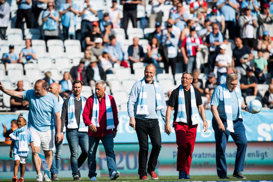 Fd Malmö FF spelaren Krister Kristensson hyllas