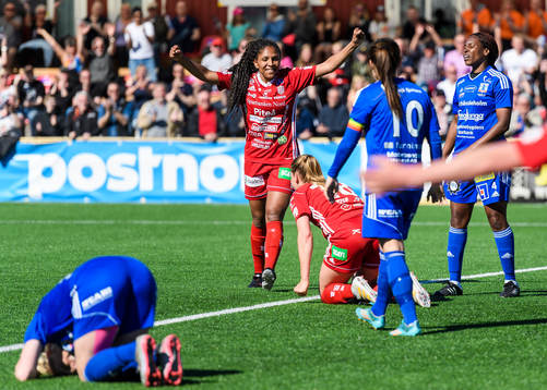 Piteås Nina Jakobsson (h) jublar