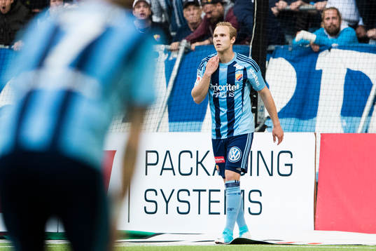 Djurgårdens Gustav Engvall deppar