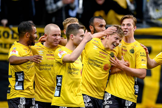 Elfsborgs Joakim Nilsson jublar