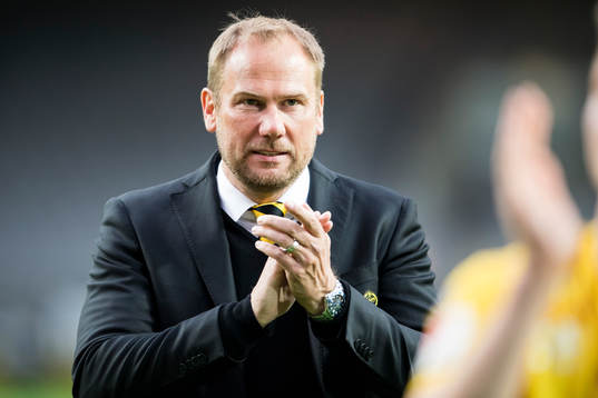Elfsborgs manager Magnus Haglund jublar