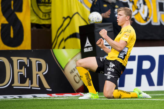 Elfsborgs Joakim Nilsson jublar