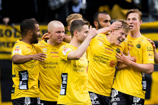 Elfsborgs Joakim Nilsson jublar